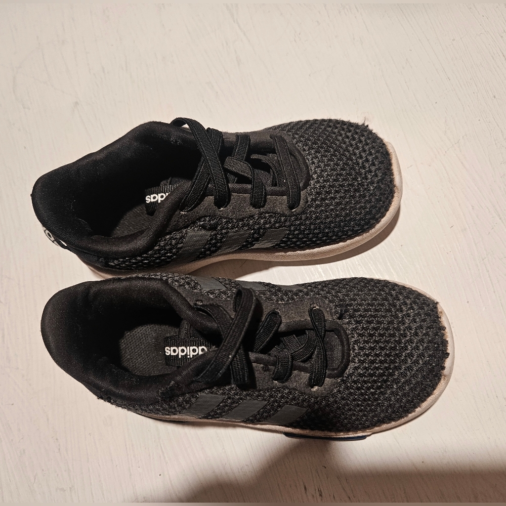 Adidas Kids Black and Gray Slip On Sneakers Toddler Size 7